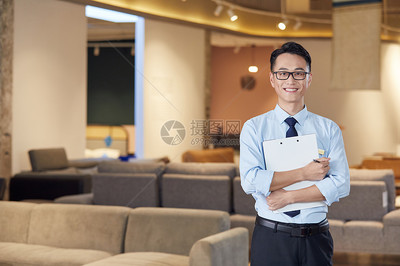 家具銷售人員的形象塑造 專業與信賴并行